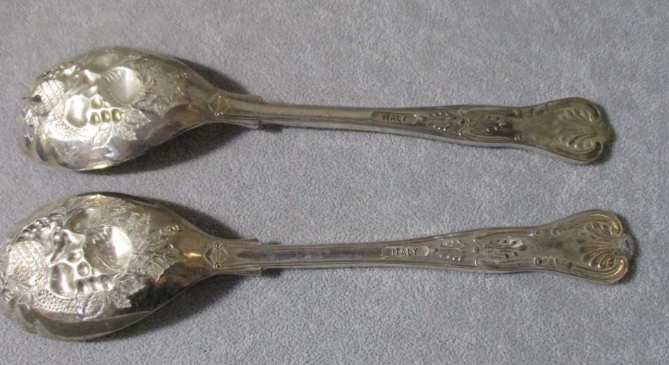 Vintage Repousse Quality Silver Plate Solid Salad Serving Set Italy Ornate
