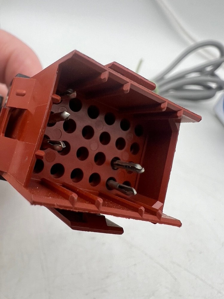 BALLUFF BCS 034 PS 1Y3 PTFE Mount Float Level Switch Semiconductor Fab Spare UK