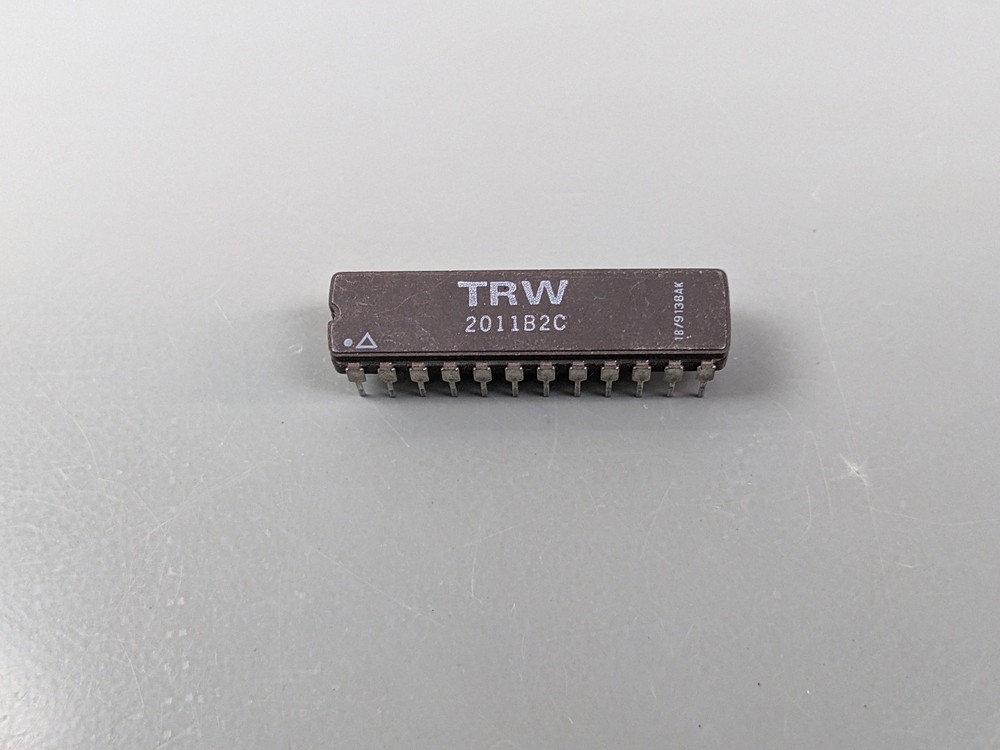TRW TMC2011B2C Variable Length Shift Register IC (TDC1011 Equiv)