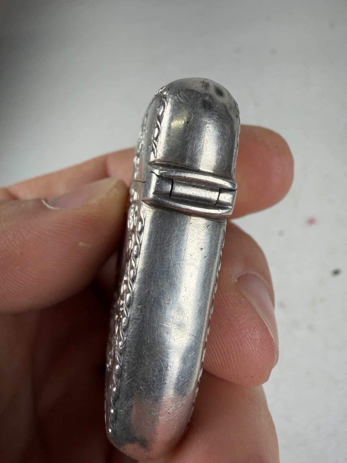 Antique Victorian Sterling Silver Repoussé Match Safe Vesta Case Late 1800s