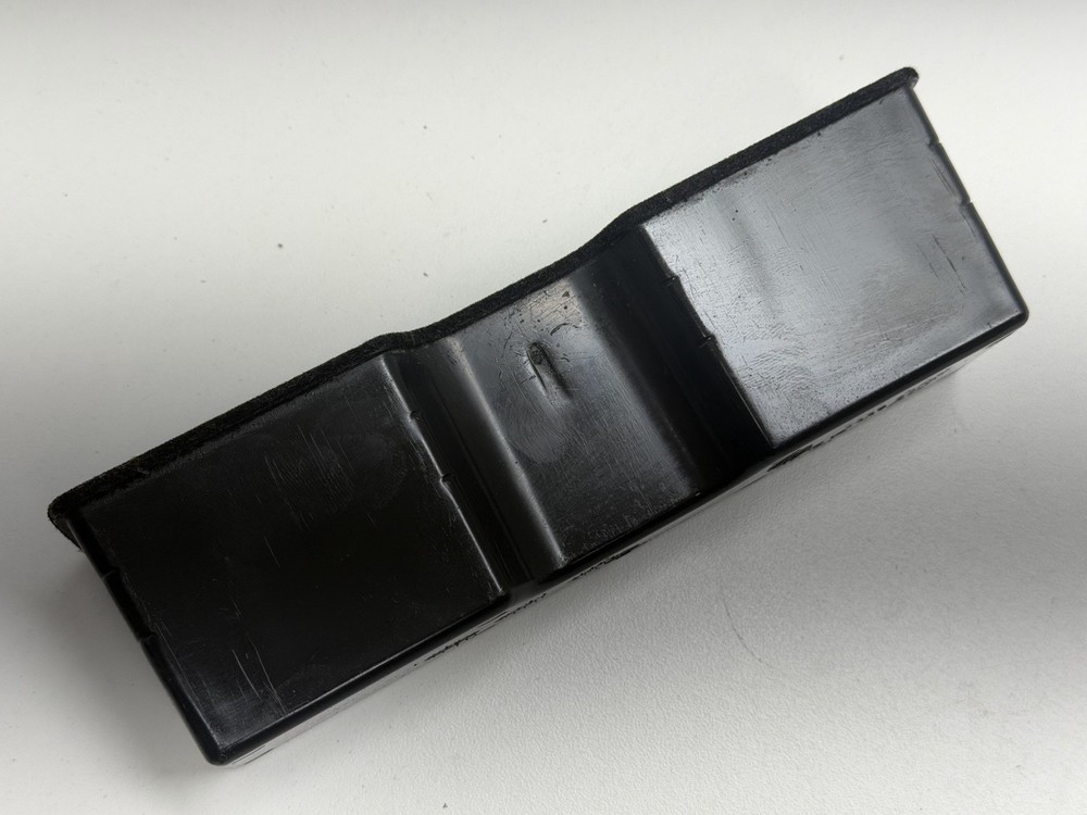 07 - 14 Cadillac Escalade Front Center Console NON-ASHTRAY Cubby Insert E64