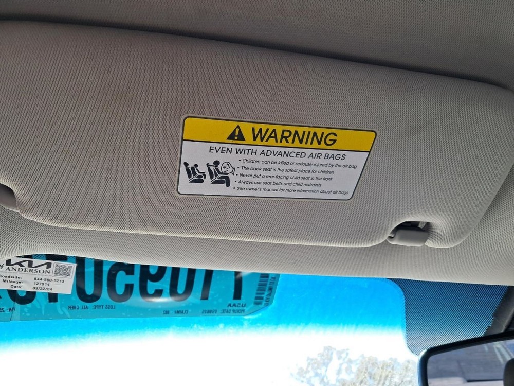 OPTIMAKIA 2013 Glove Box 4829276