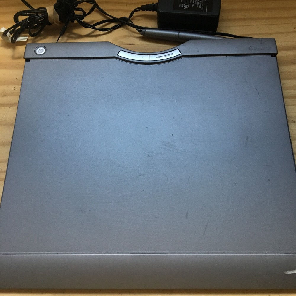 WACOM Smart Technologies Airliner Wireless Slate Drawing Tablet WS100 ***Read