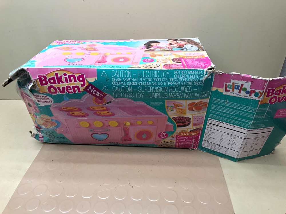 Lalaloopsy Baking Oven w/ Rough Box