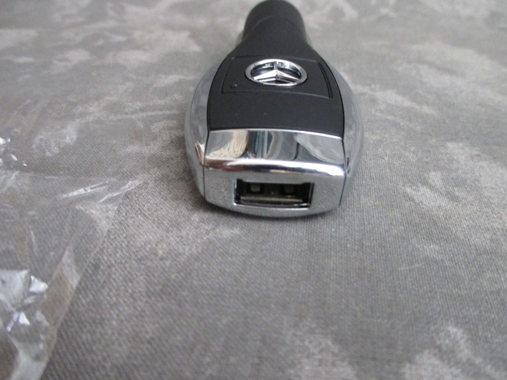 MERCEDES-BENZ USB CHARGER 12V CIGARETTE LIGHTER SOCKET- NEW