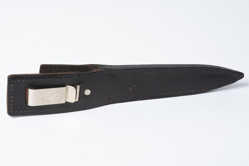 Gil Hibben Knives Silver Shadow #UC441 Stainless Dagger + Leather Sheath