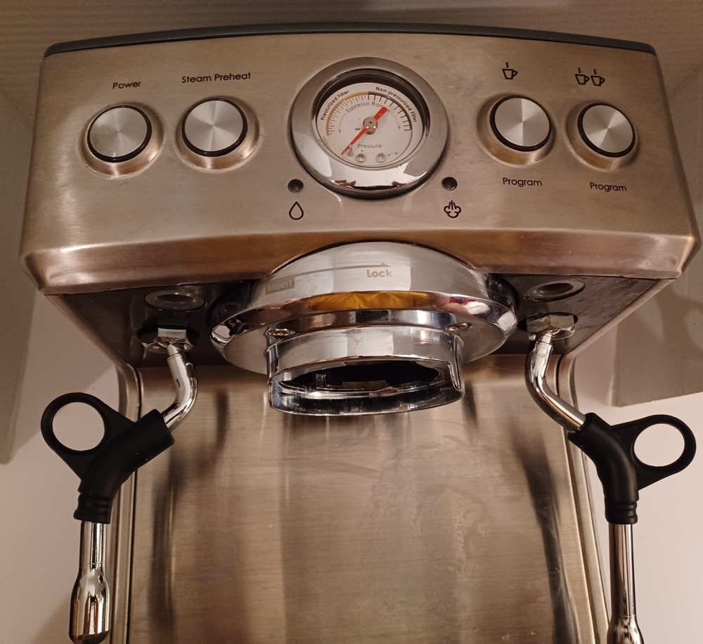 Bella Pro Series 19 Bar Espresso Maker TSK-1859B InGood Condition