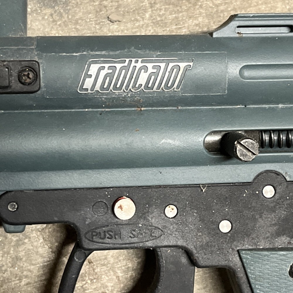 Eradicator Paintball Gun Look!