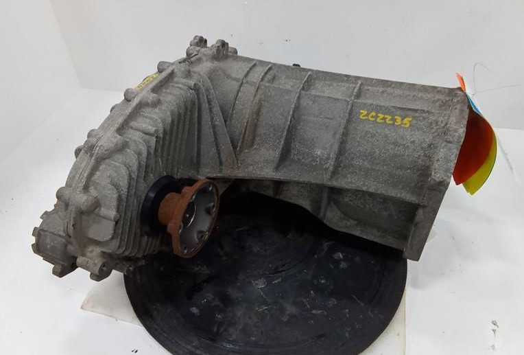 2011-2015 Audi Q7 Transfer Case Assembly Gasoline