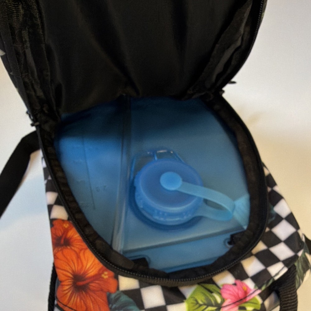 Rave Hydro Pack 2L New Hydration Pack Flowers Checkerboard