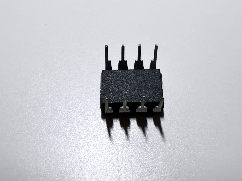 2PCS MC1403P1 ONSEMI 2.5V Precision Voltage Reference IC 10mA DIP-8