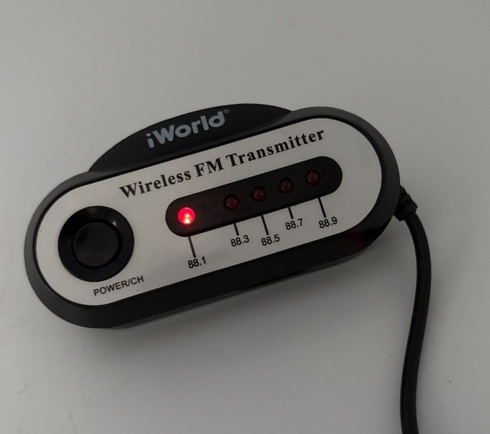 iWORLD Wireless FM Transmitter- Iphone, Ipod, MP3, BLACK Incl Batteries