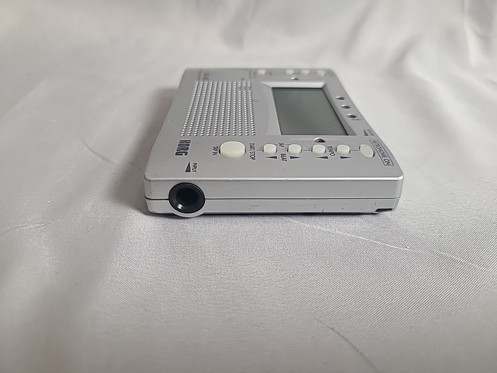 Korg TM-40 Digital Guitar Tuner Metronome