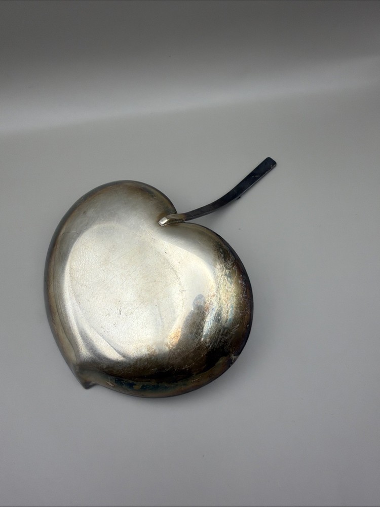 Three Crowns Silversmiths Heart Bon Bon Dish - Silverplate with Beaded Handle