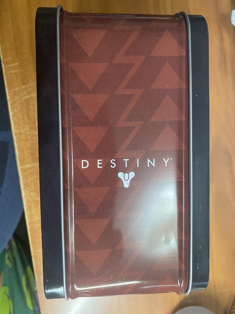 Destiny Hunter Tin Lunchbox 2017 The Coop