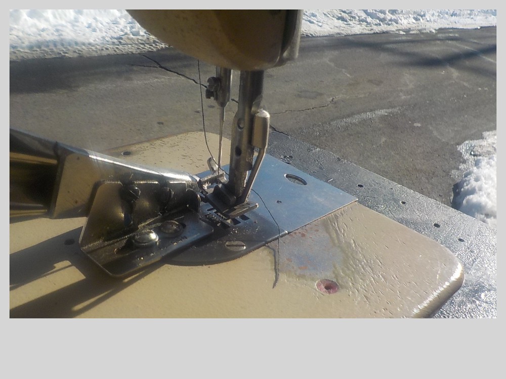 Used Industrial Sewing Machine Pfaff model 138-zigzag
