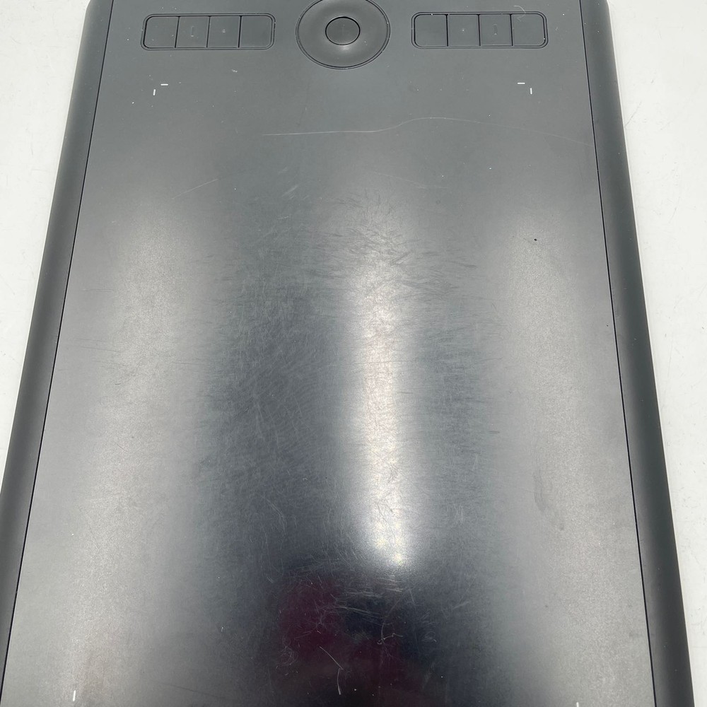 Wacom Intuos Pro Medium Bluetooth Graphics Drawing Tablet Black - READ