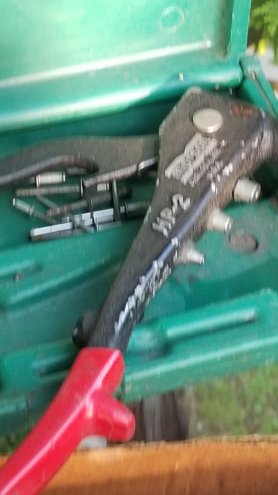 MARSON RIVET GUN AND RIVETS HAND RIVETER