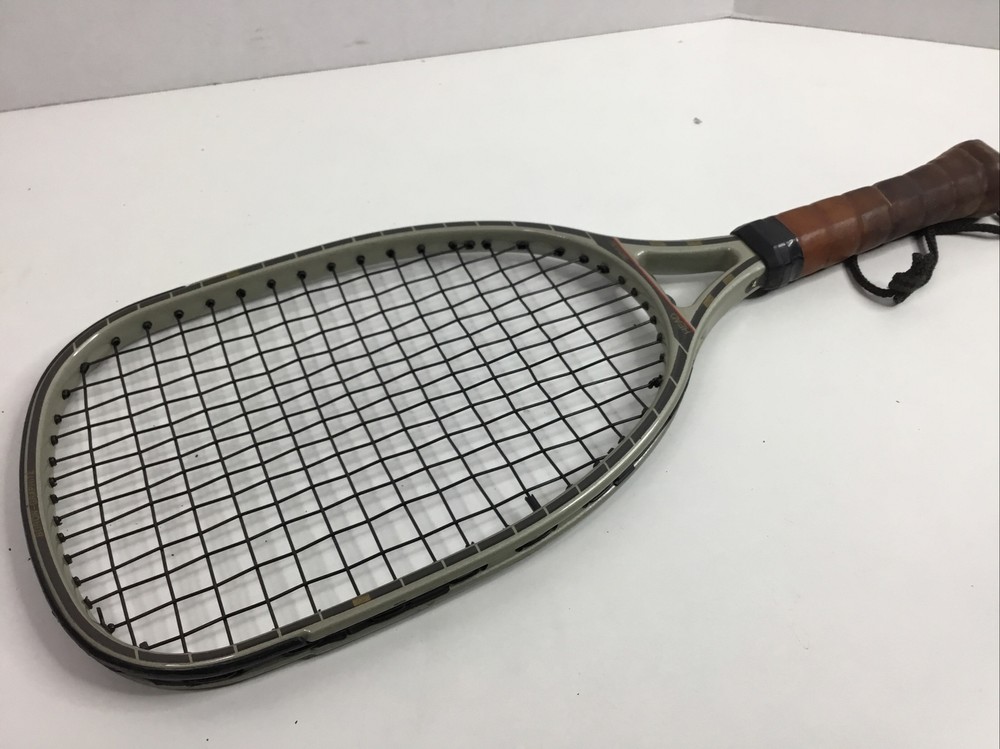 HEAD Graphite Impulse 19” Racket W/ Black Padded Nylon Carrying Case