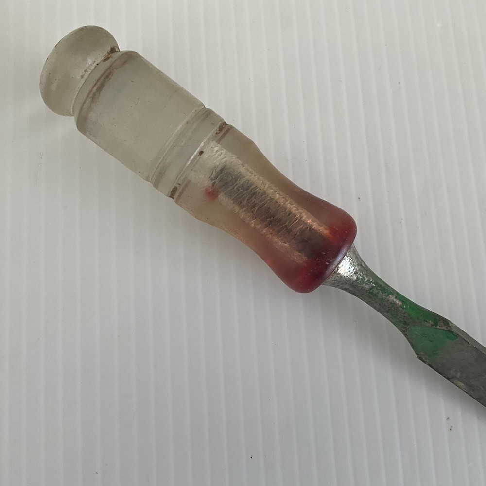 Vintage Master Mechanic Wood Chisel 1/2” Clear Plastic Handle