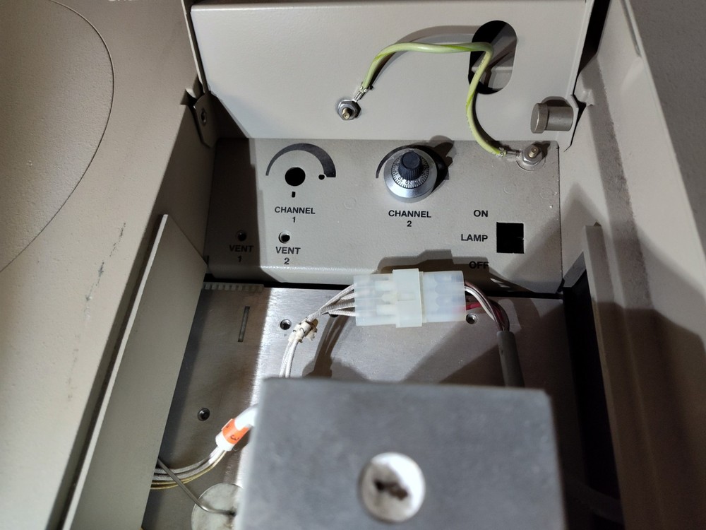 Perkin Elmer AutoSystem Gas Chromatograph System