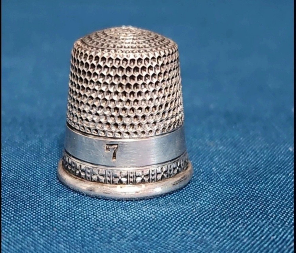 Antique Simons Bros Co Sterling Silver Thimble Size 7
