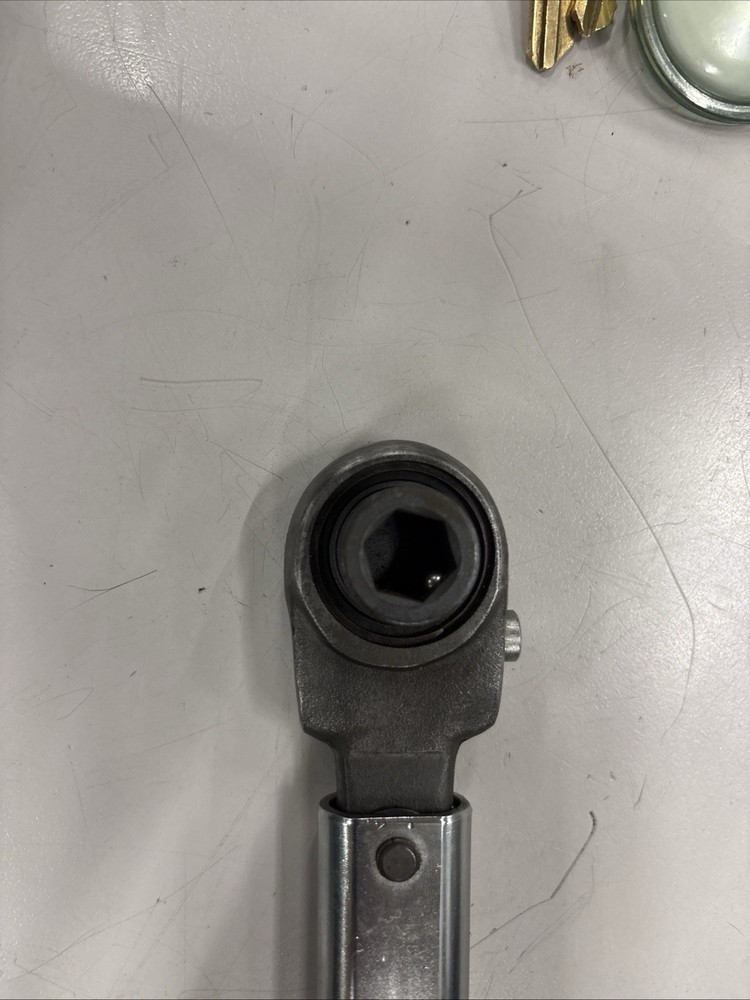 Klein Tools 57041 Torque Wrench Hex Drive