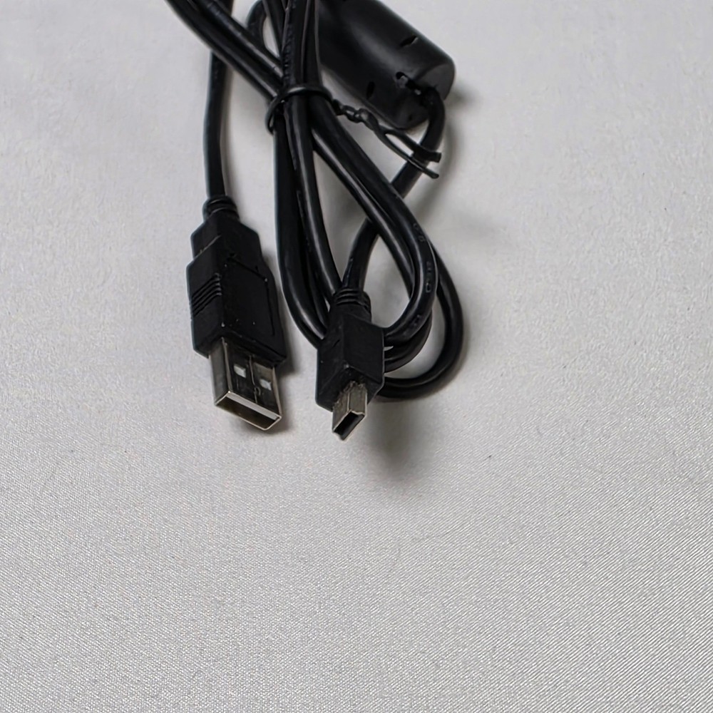 USB 2.0 Type A to Mini-B Cable with Ferrite Core Black Data Sync Charging Cord