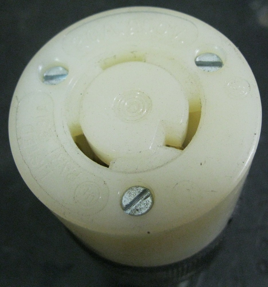 Hubbell 231A Plug 20A 250V