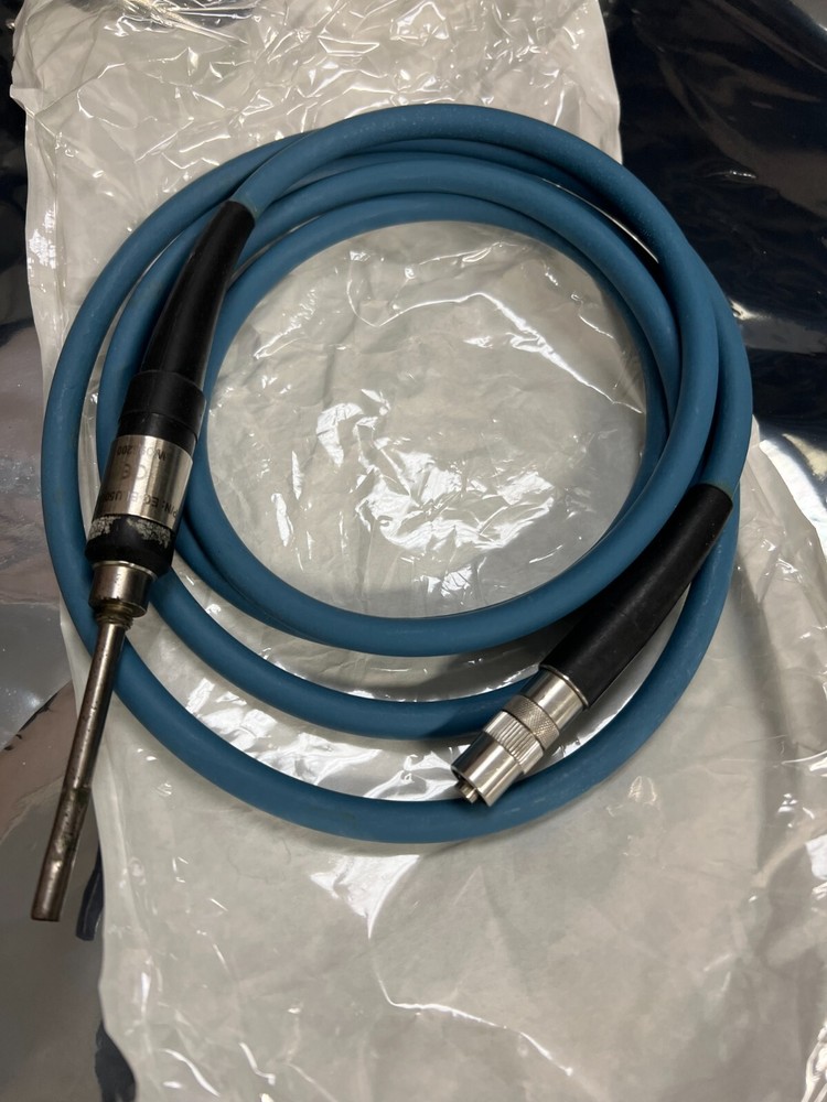 Cuda  EC-BLU50U090 Fiberoptic Light cable