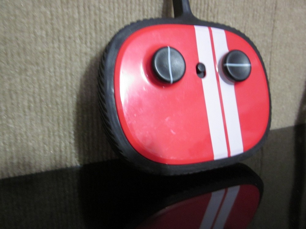 Sharper Image Road Rage - Speed Bumpers Red Remote Control Only Tested