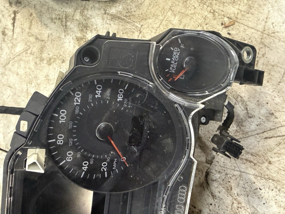 2004-2010 Audi A8 Instrument Cluster