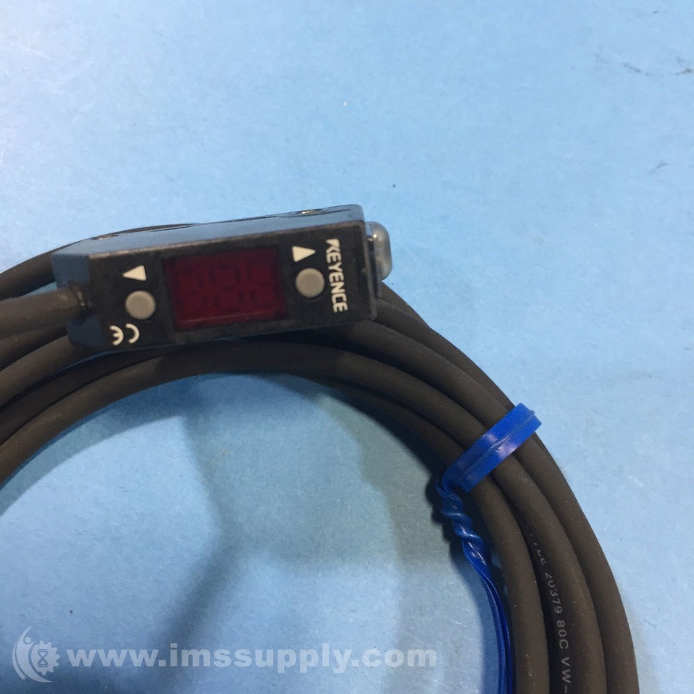 Keyence PZ-V31 Photoelectric Sensor FNIP