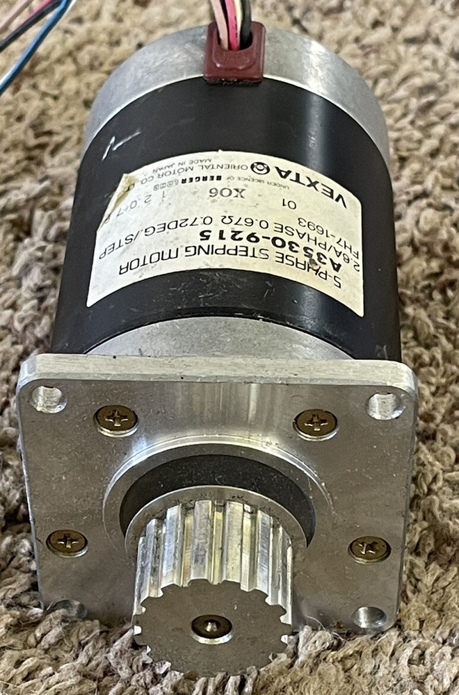 Vexta 5 Phase Stepping Motor, A3530-9215, 2.6A