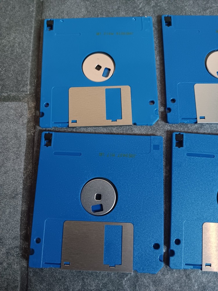 6 Disks Amiga Workbench Version 3.1 UNTESTED Sold As Is