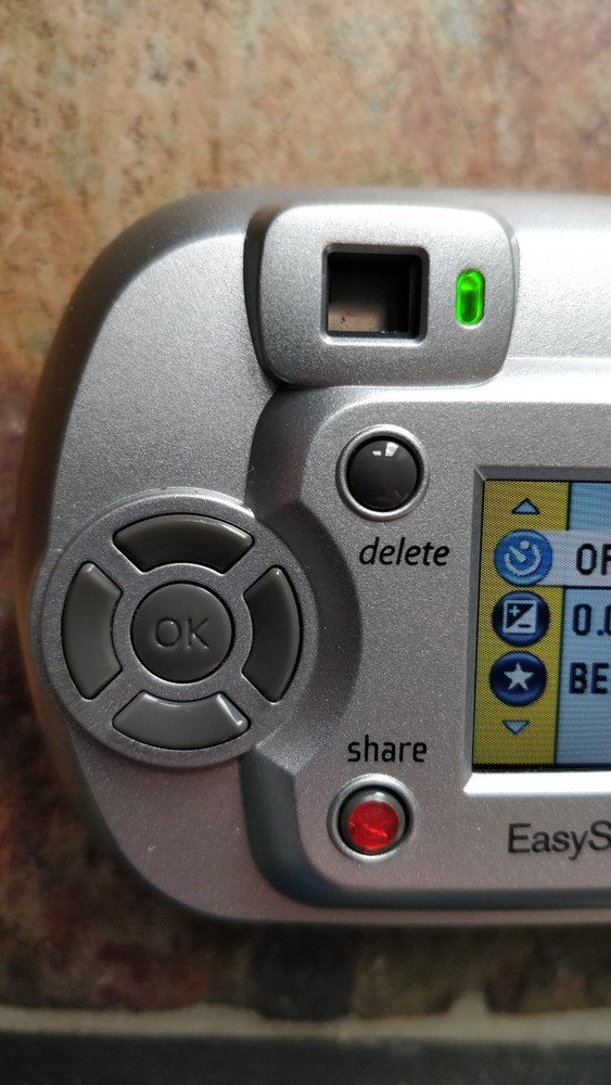 Kodak Easyshare CX7310 3.2MP Digital Compact Camera Silver Excellent