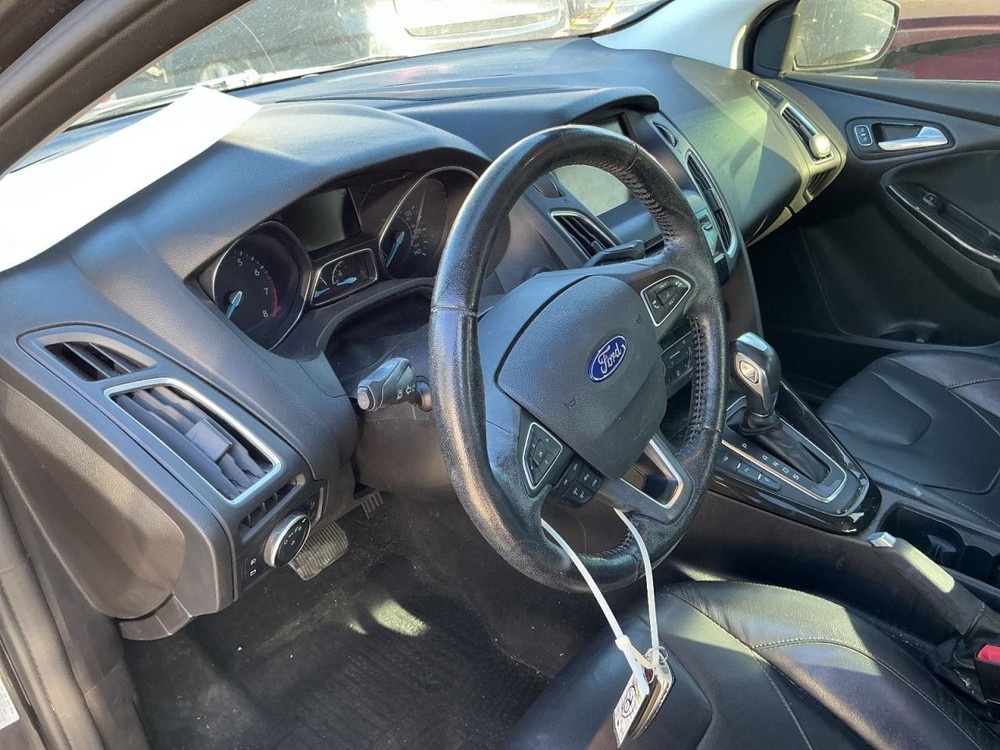 Fuse Box Engine VIN 2 8th Digit Fits 15 FOCUS 4930740