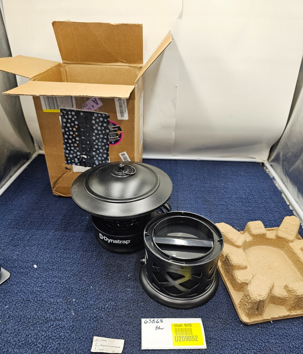 DYNATRAP DT1130SR: 1/2 Acre LED Mosquito And Flying Insect Trap 120V 60Hz 5.5W