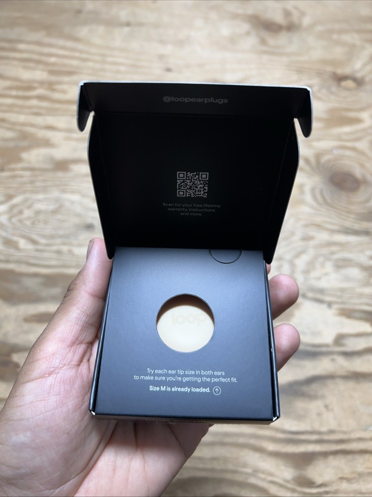 Loop Earplugs Switch 2 Gold Open Box (FREE SHIPPING)