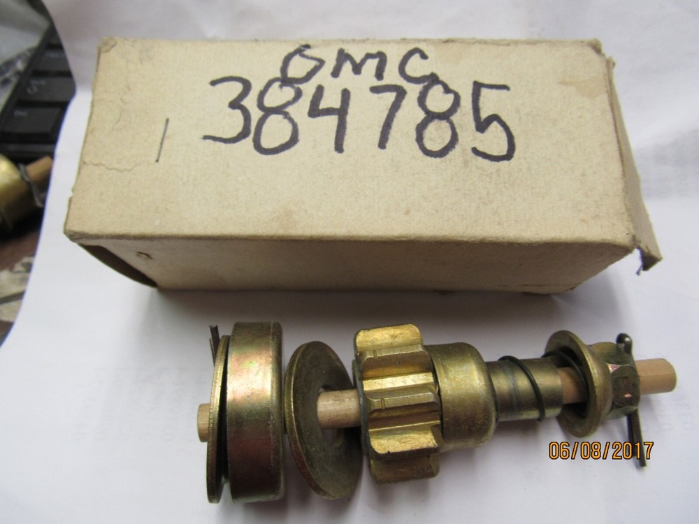 New OEM  OMC Johnson Evinrude Starter Bendix Assembly 384785