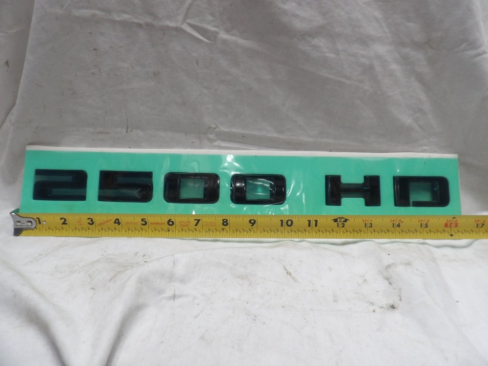 2500 HD Emblem Black