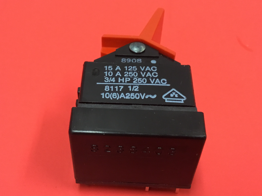 Toggle Switch - P/N: 8233403 - 2 Positions Switch - NEW