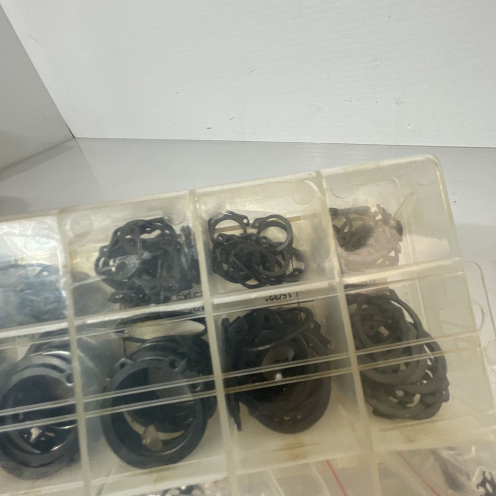 PERFORMANCE TOOL SNAP RING ASSRTMNT 300 PC W5212