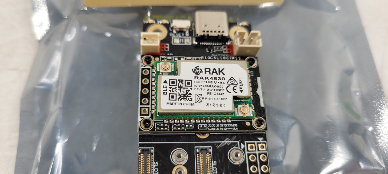 RAKwireless WisBlock Meshtastic Starter Kit US915 Base RAK19007 + Core RAK4631