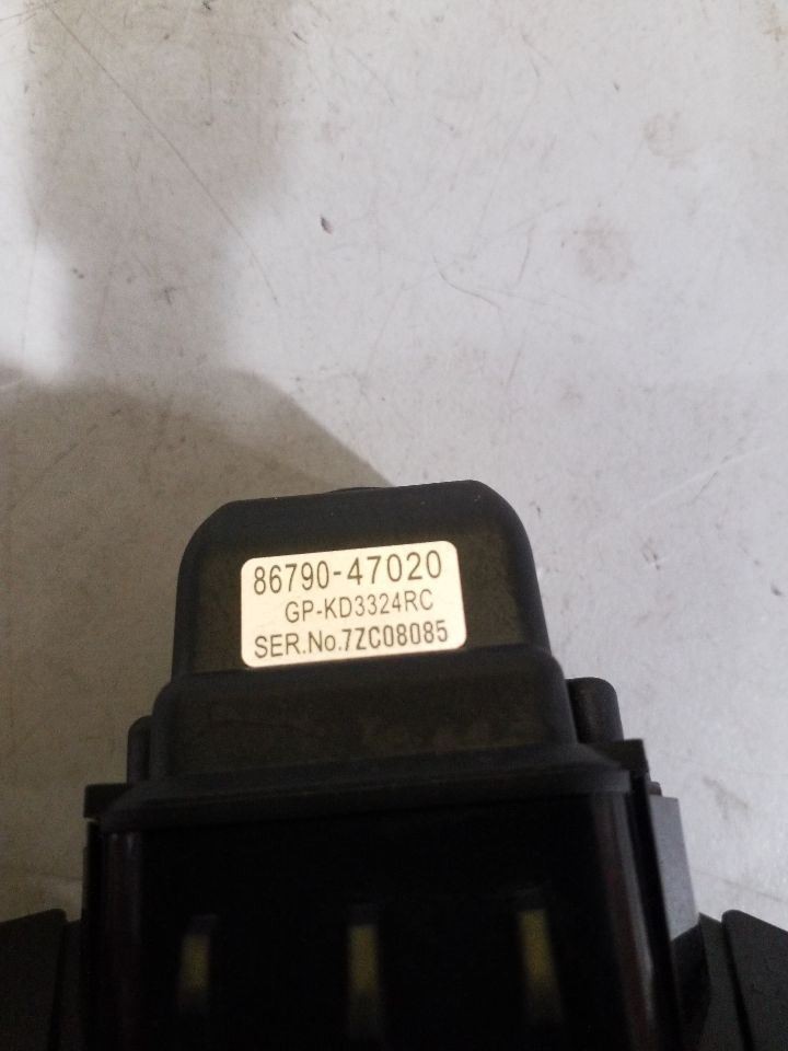 Camera/Projector Decklid Mounted Fits 06-09 PRIUS 946