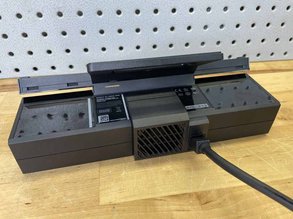 Xbox One Kinect Sensor Camera Bar - Model 1520