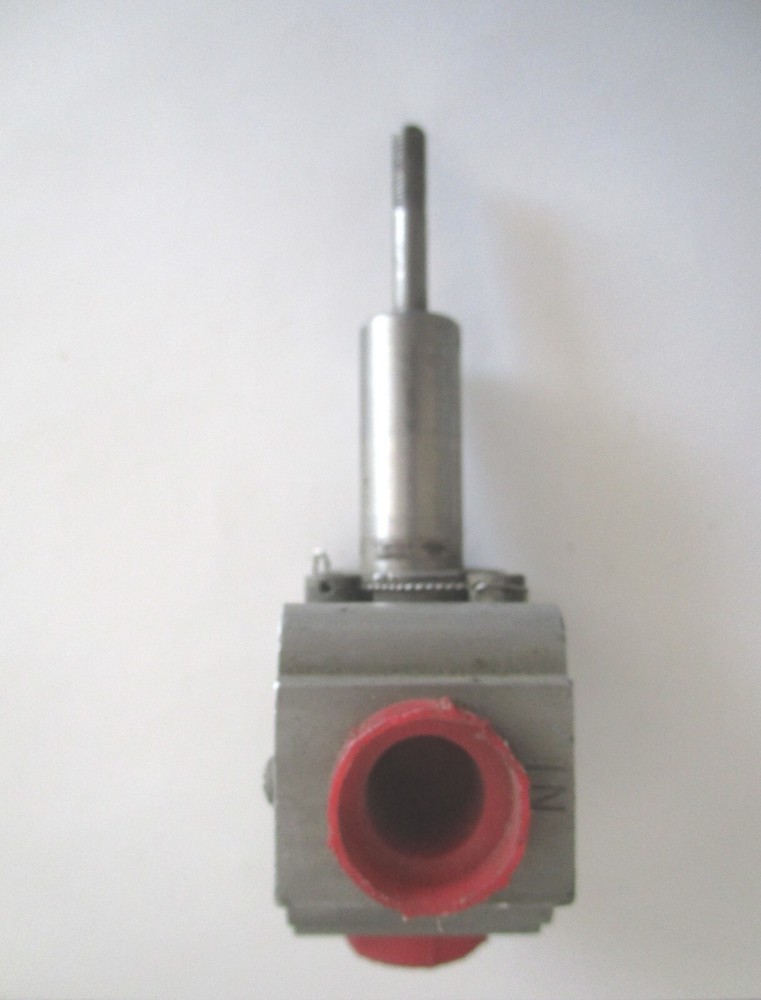 Bendix 190585-1 Valve Solenoid