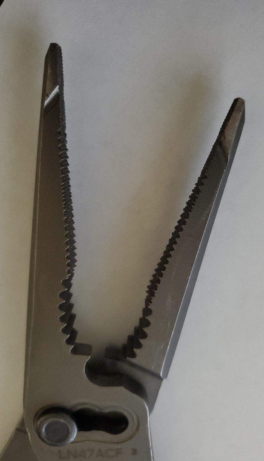 Snap On Tools 9" Long Nose Pliers 3 Slip Joint Talon Grip 57% More Power RED NEW