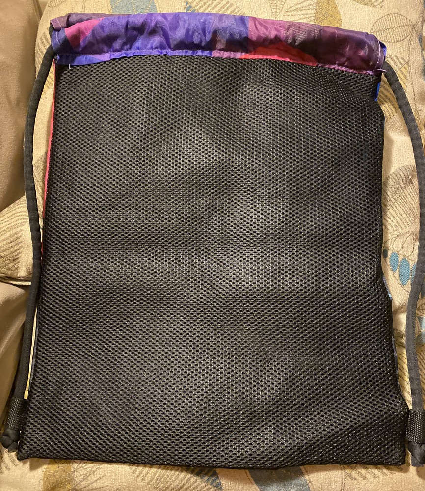 NWT 2018 Singapore Marathon Drawstring Bag Backpack