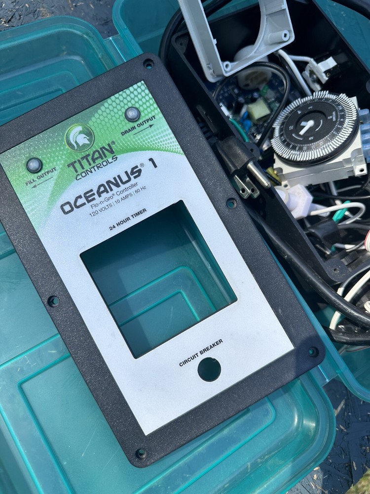 Titan Controls Oceanus 1 Timer Controller